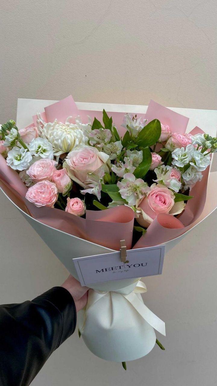 Whispers of Twilight Elegance Bouquet